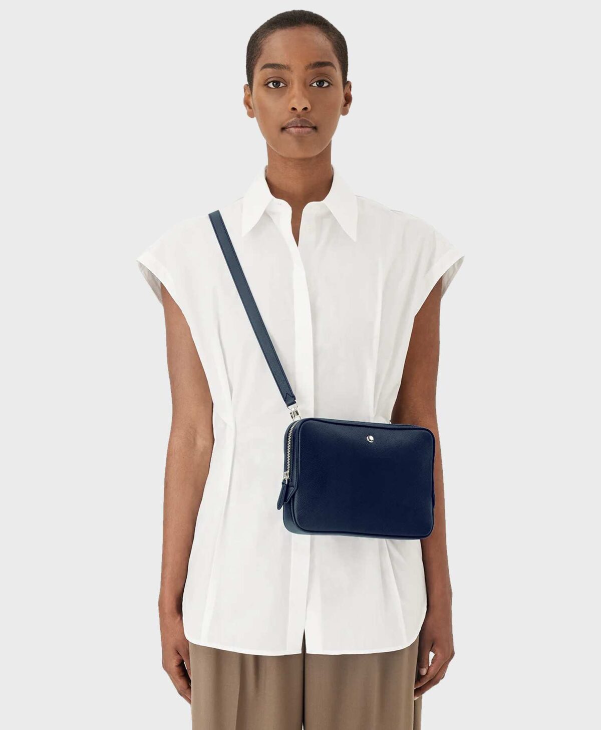 Đánh giá túi Montblanc Sartorial Mini Messenger 131718