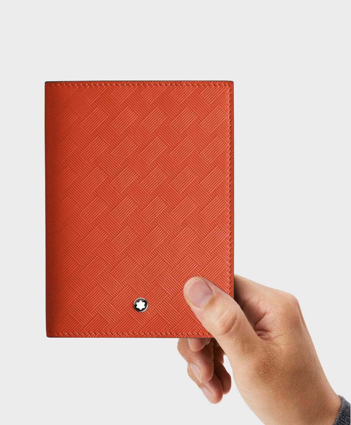 Đánh giá ví passport Montblanc Extreme 3.0 Passport Holder MB199430