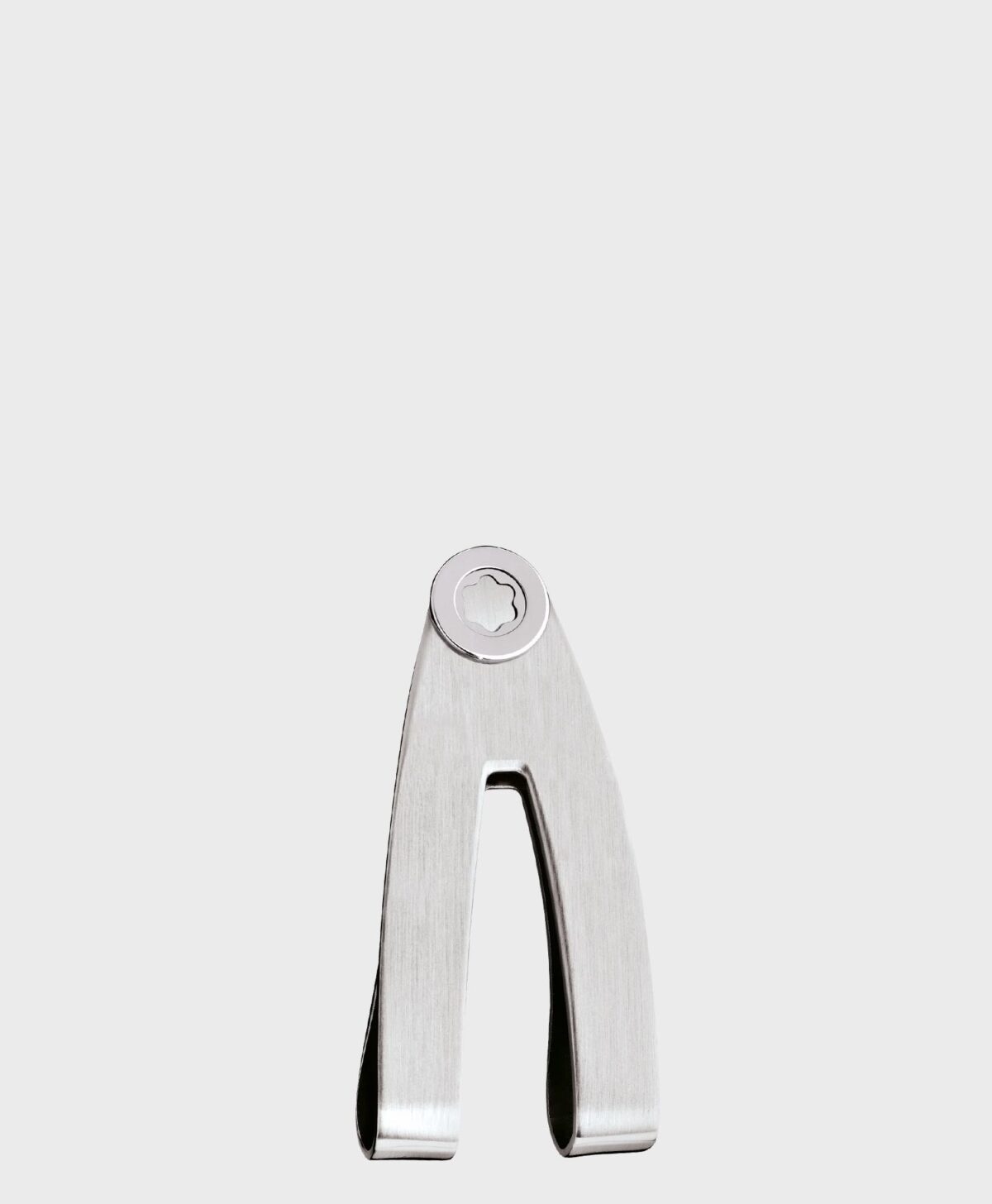 Kẹp tiền Gucci và kẹp Montblanc 9902 - Lựa chọn nào tối ưu?